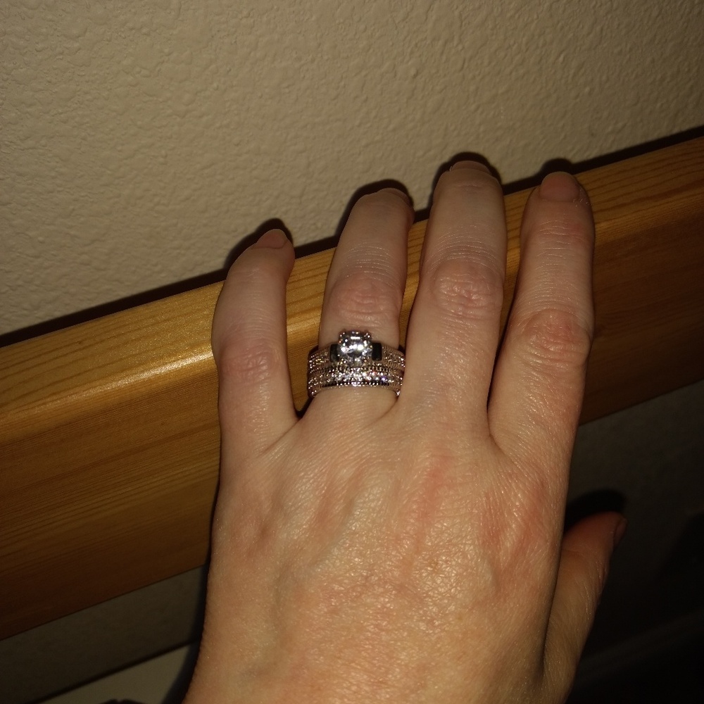 Wedding ring set - Picture 4 of 6